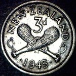 1945 New Zealand threepence